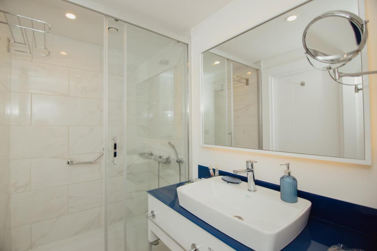Orbi City - A & С Apartment บาทูมิ ภายนอก รูปภาพ