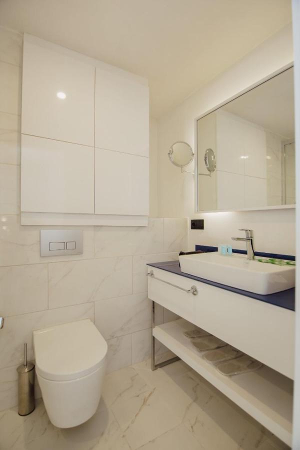 Orbi City - A & С Apartment บาทูมิ ภายนอก รูปภาพ