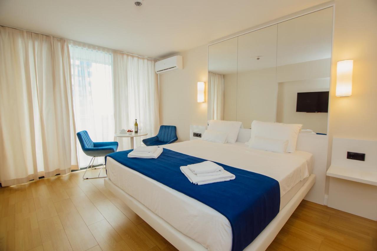 Orbi City - A & С Apartment บาทูมิ ภายนอก รูปภาพ